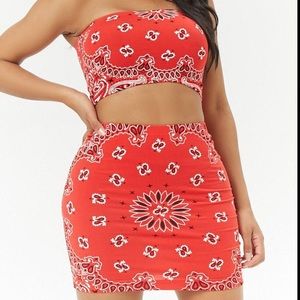 Red bandana skirt set